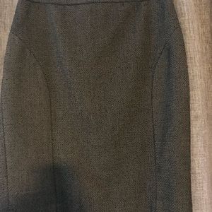 Cream & black pencil skirt (lined)